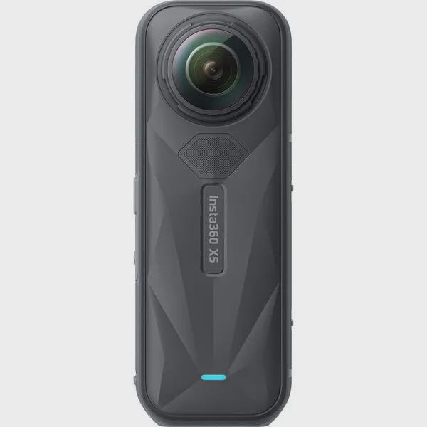 Insta360 X5 -360-kamera, Essentials Bundle