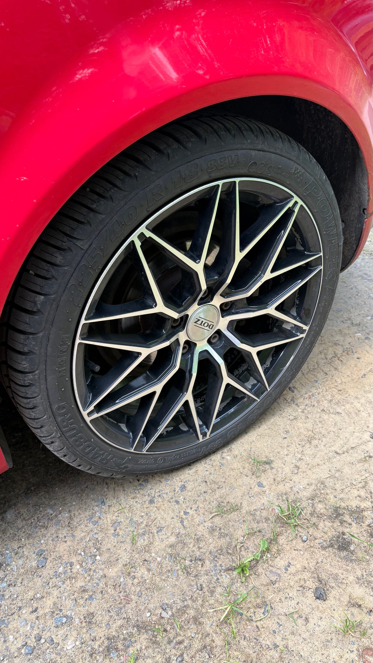 Dotz suzuka dark 18” 5x112