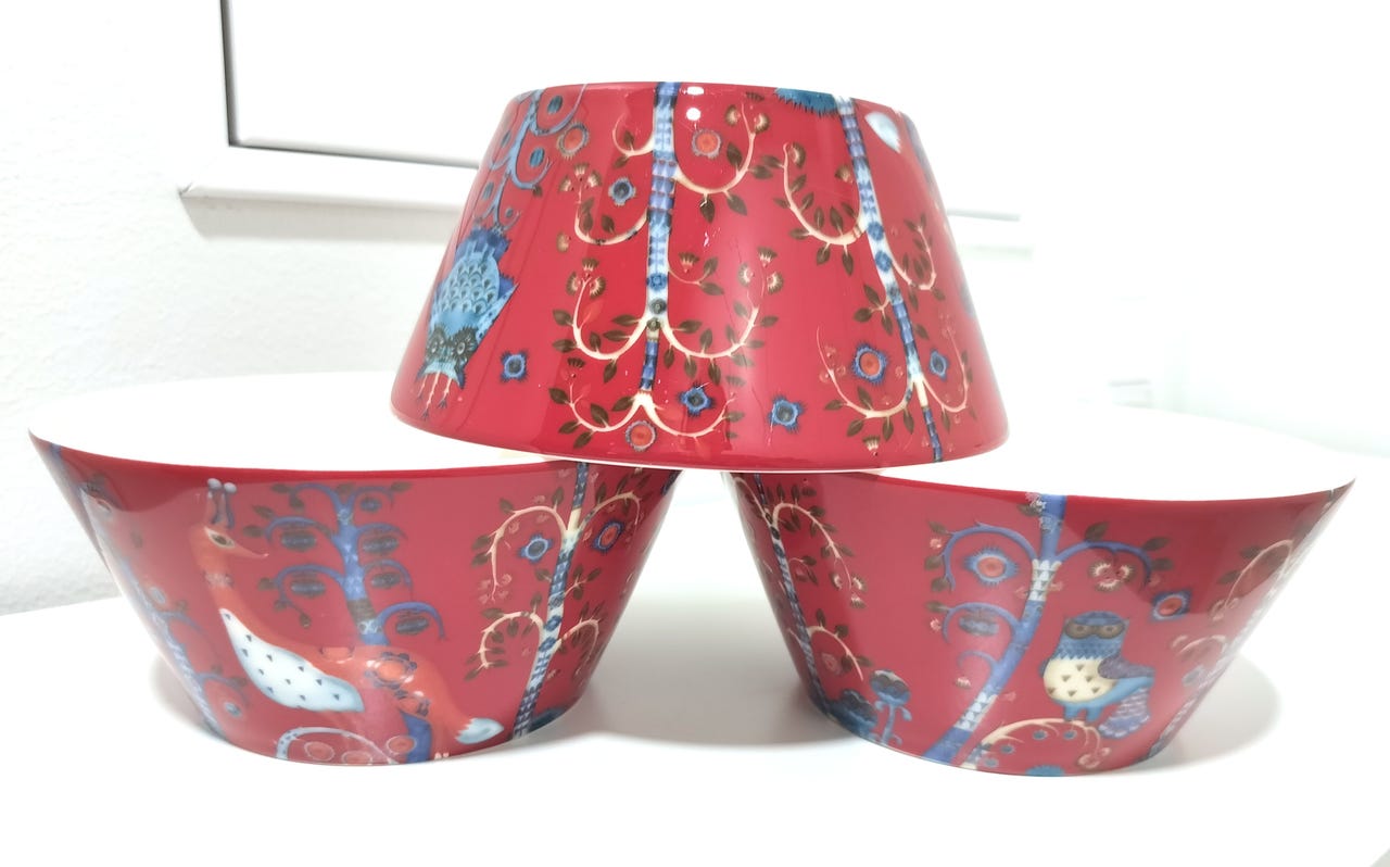 3 kpl Iittala Taika punainen 0,6 l -kulhot