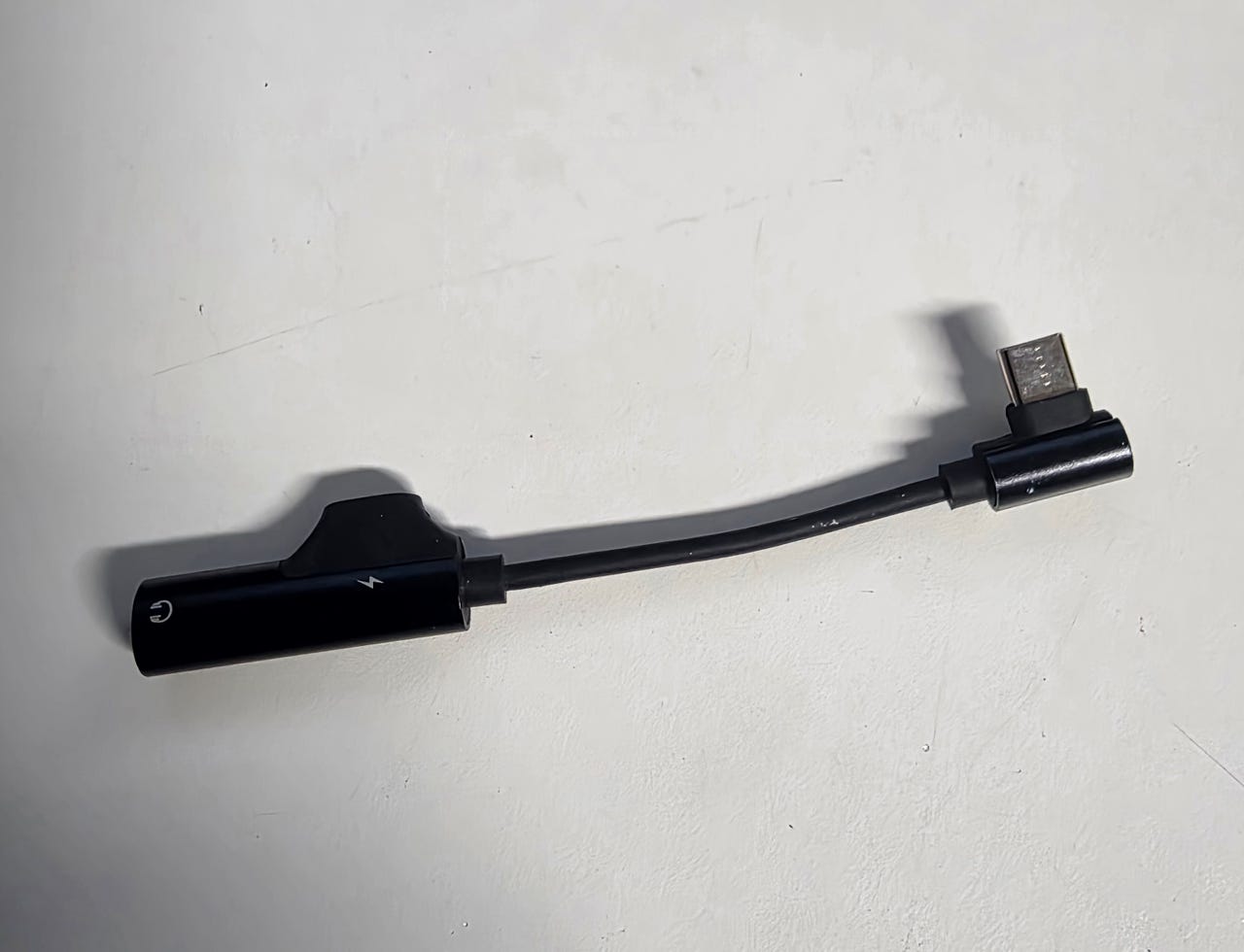 USB-C kuuloke adapteri