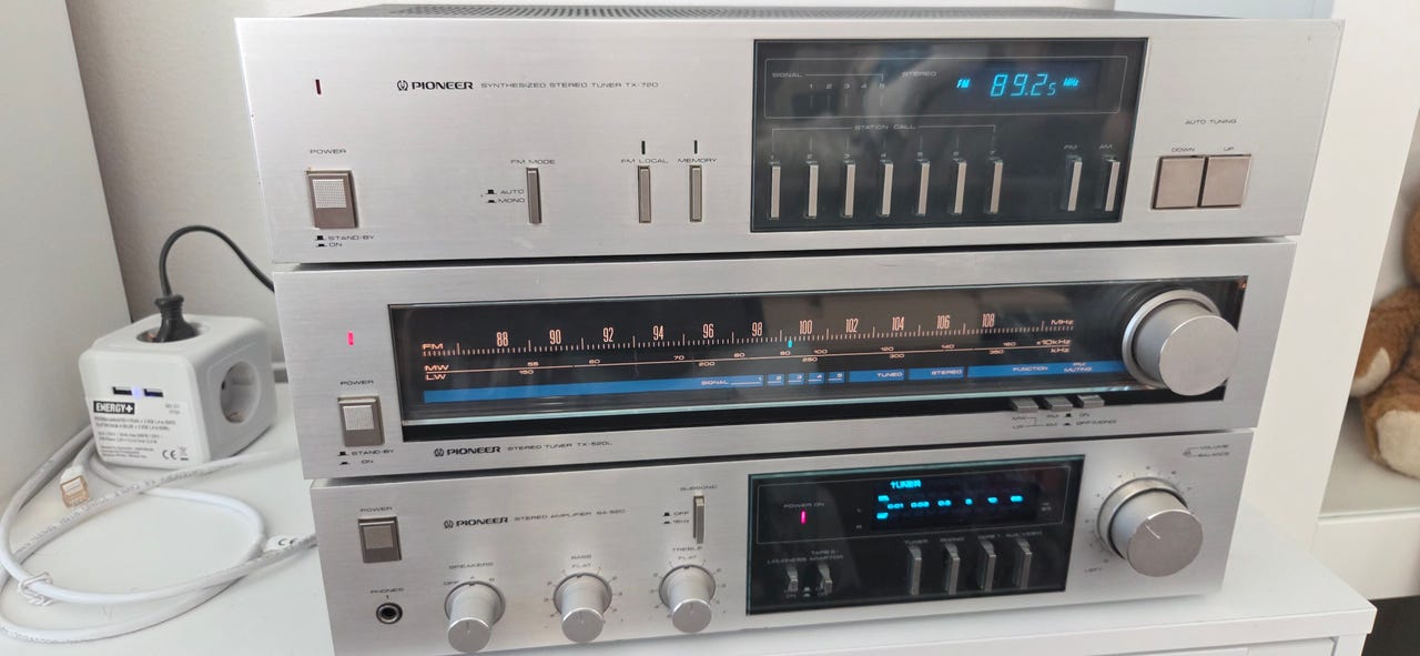Pioneer blue line