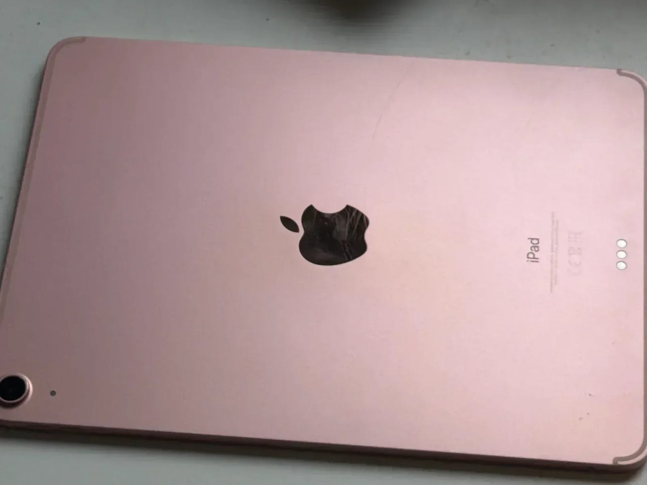 IPad Air 4 64GB Wifi + cellular - TAKUU 12kk rose gold