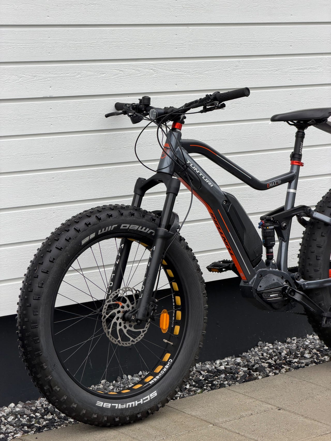 Tunturi e-Max Fullfat sähköfät
