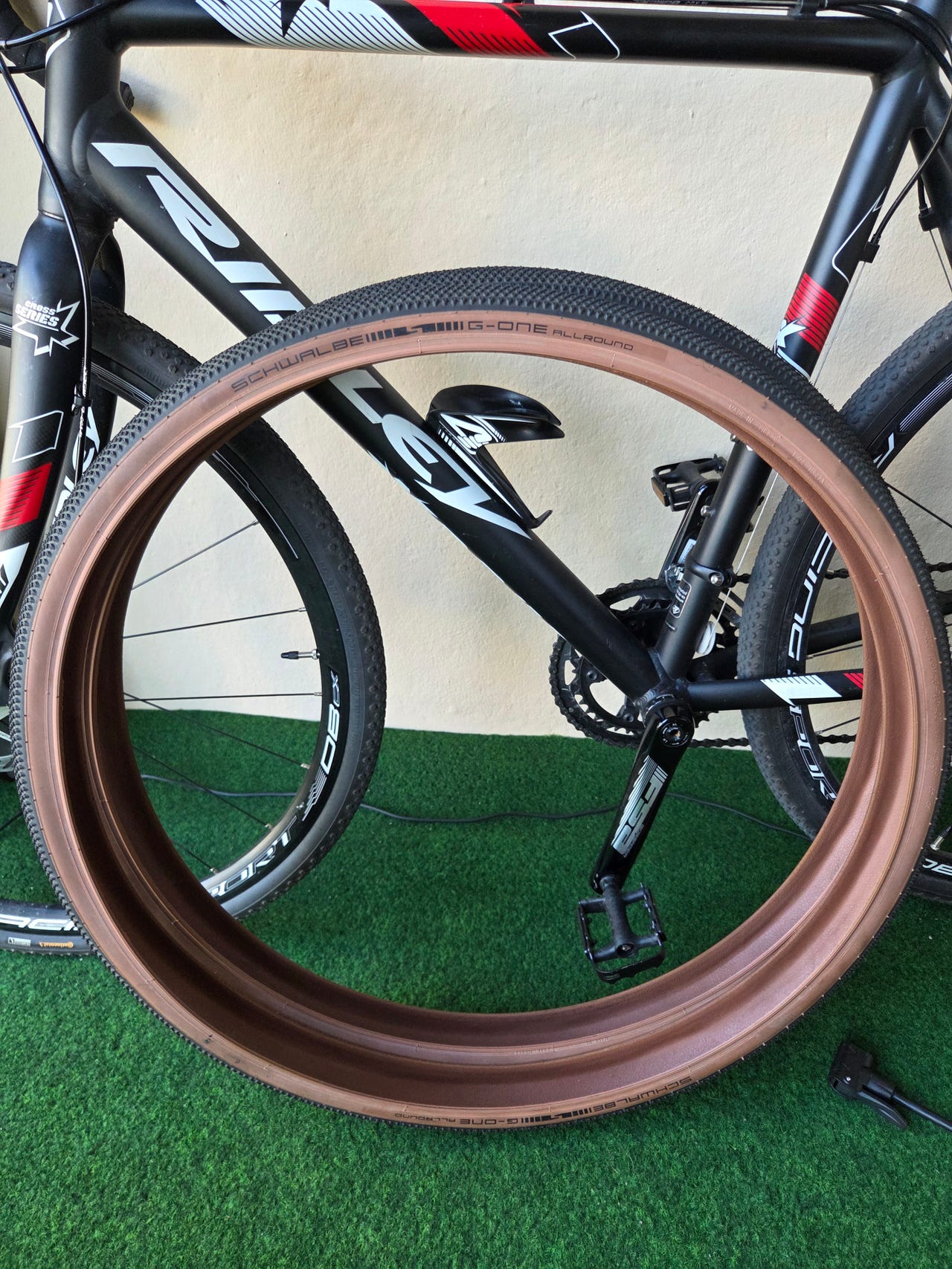 Schwalbe G-One Performance Allround rengaspari