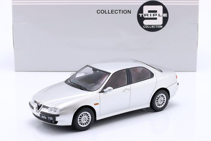 Triple 9 Collection 1:18 - Sedan-pienoismalli - Alfa Romeo 156 19