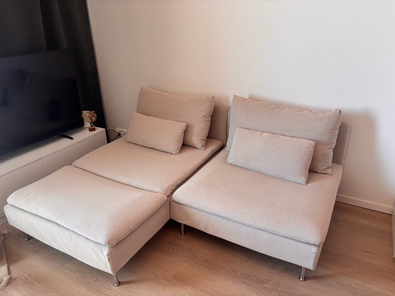 Söderhamn beige divaanisohva