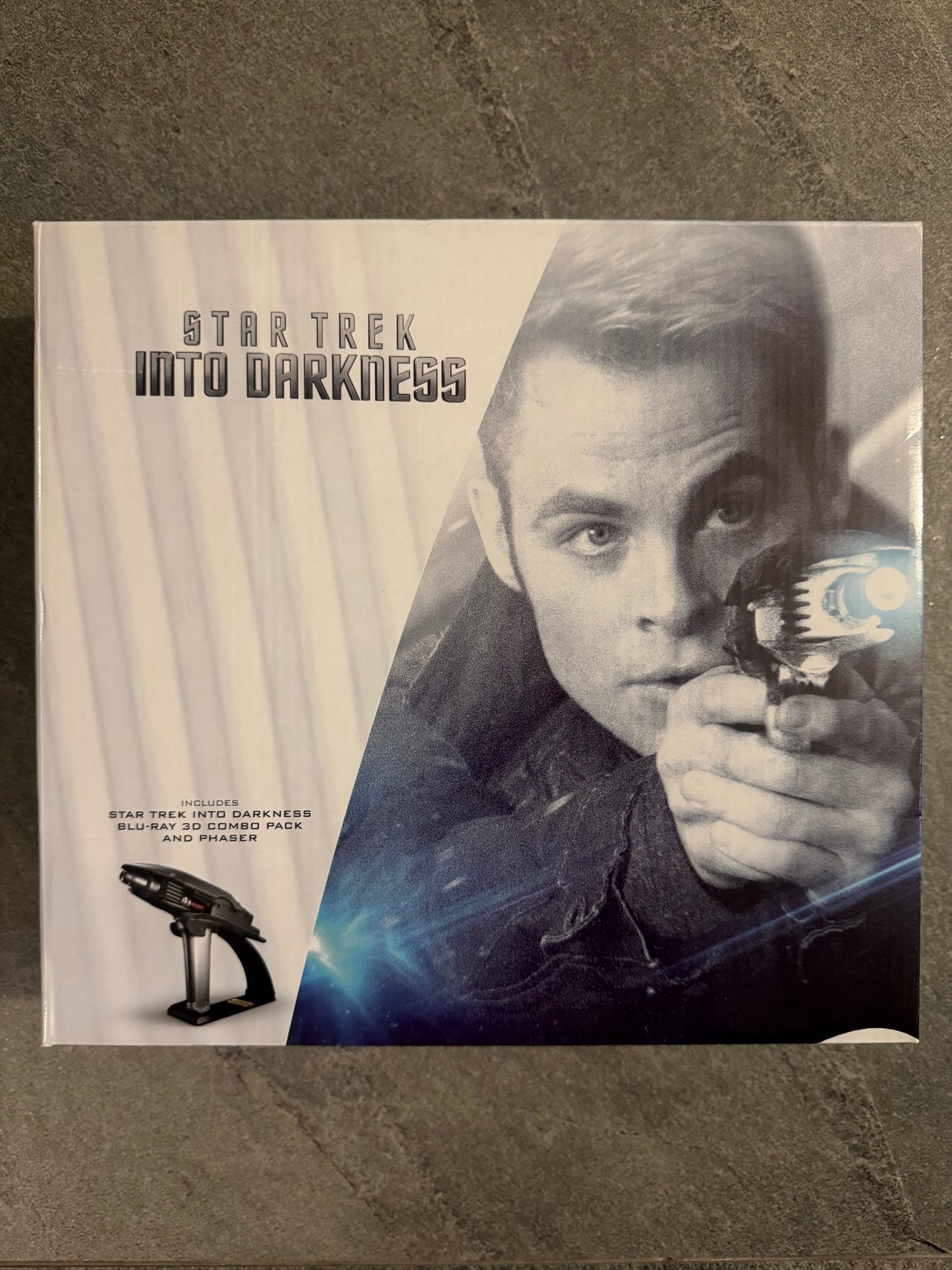 Star Trek Into Darkness keräilylaatikko / boksi