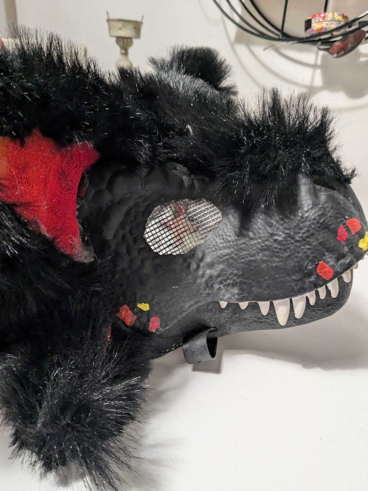 T-rex dinomaski
