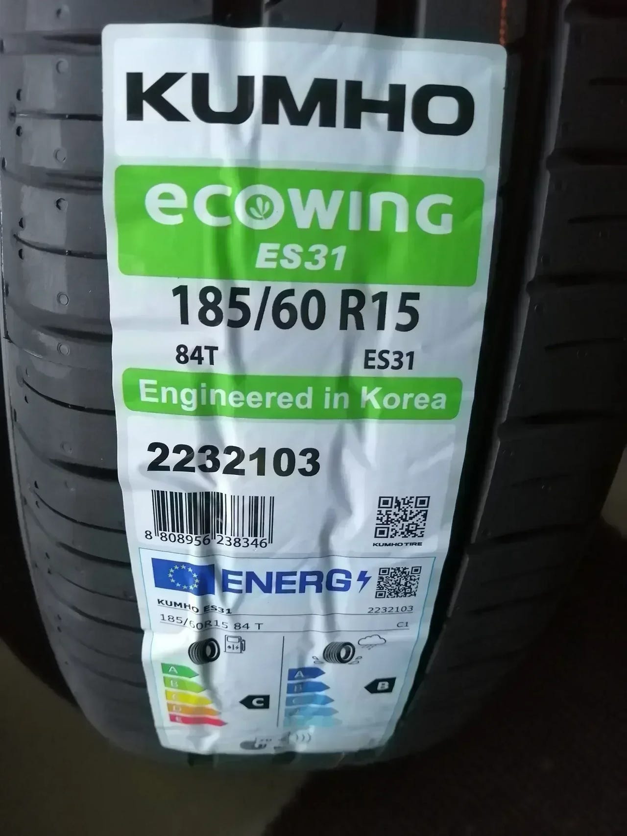 185/60R15 KUMHO  kesärenkaat sis työt