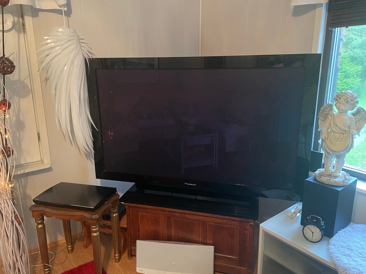 Pioneer televisio