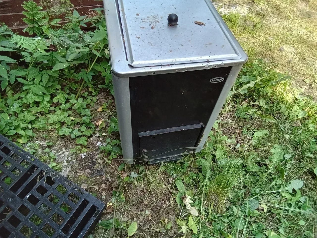 MISA pata RST säiliöllä+kansi ,kuin uusi