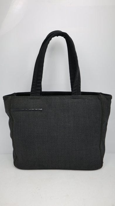 Prada - Olkalaukku