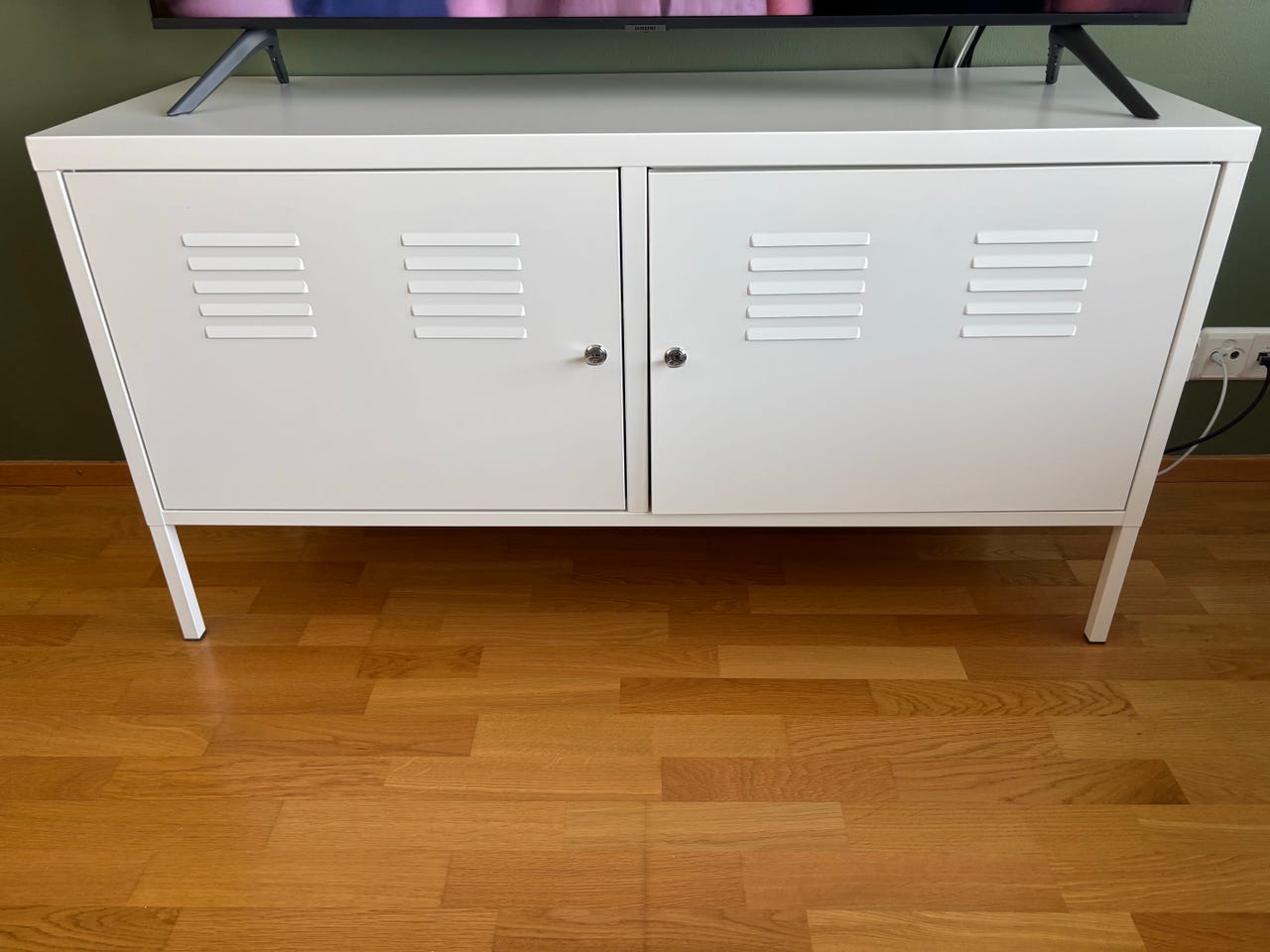 Ikea PS-kaappi