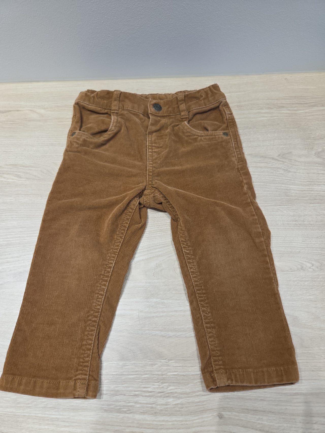 Ruskeat housut 86