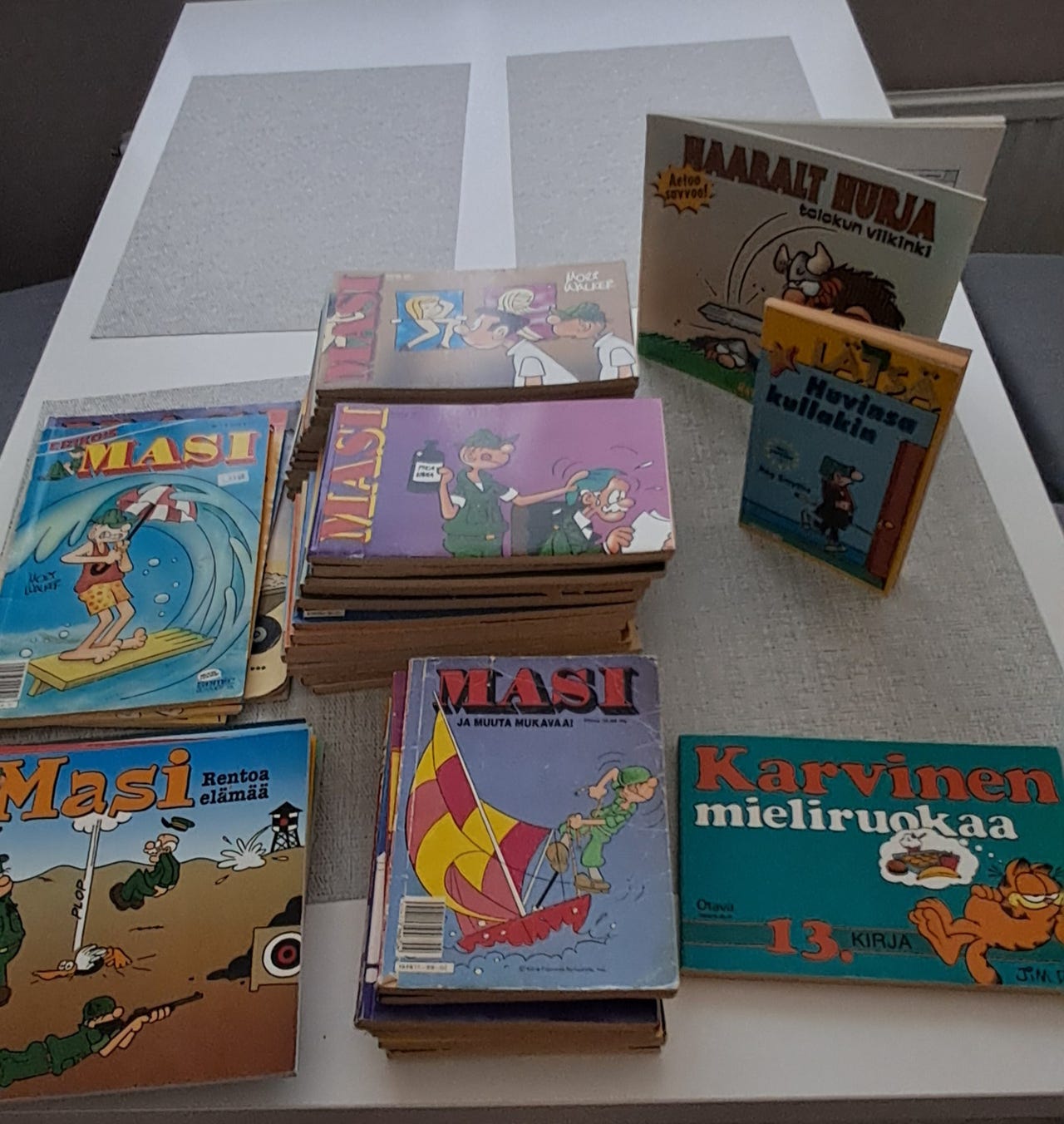 Masi sarjakuvia
