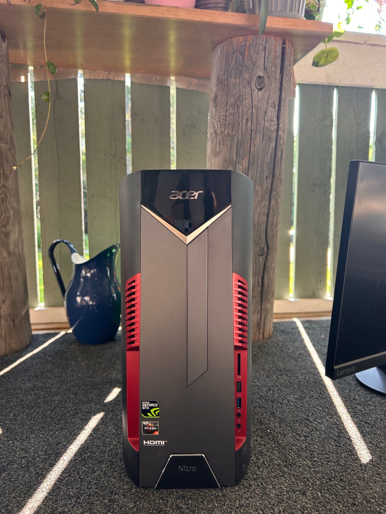 Acer Nitro pöytätietokone GeForce GTX ja Ryzen 5