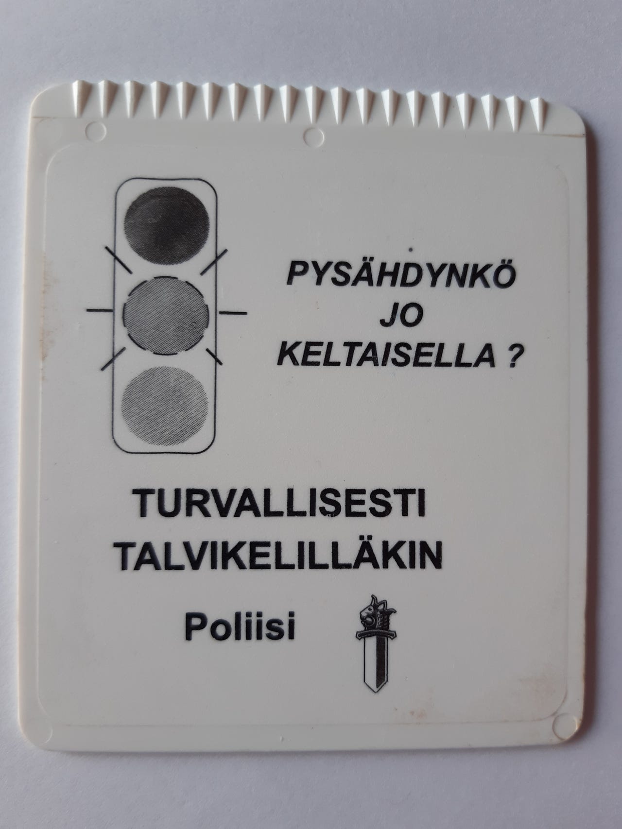 POLIISI jääskrapa,murska