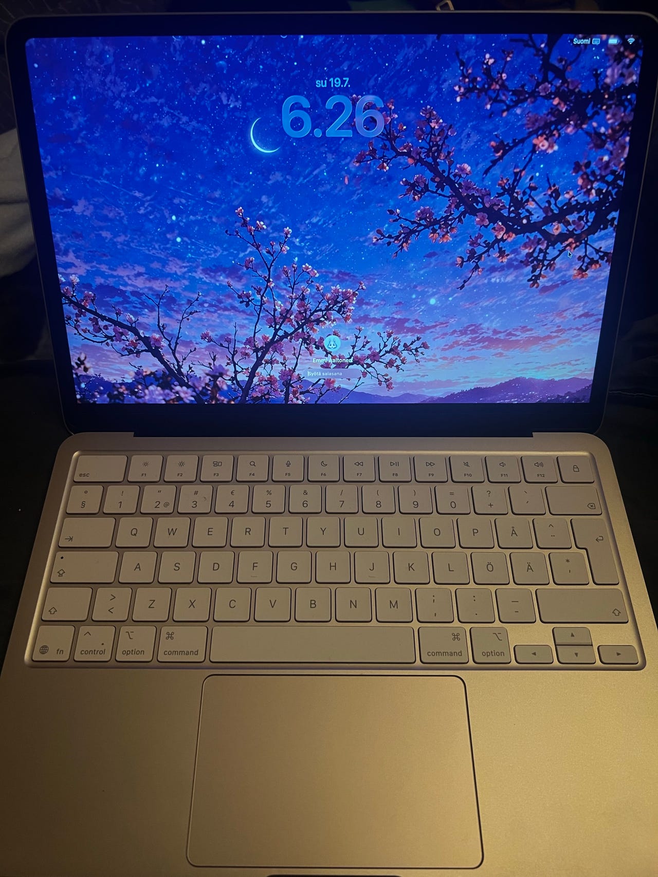 Apple MacBook kannettava tietokone 13 vaalea