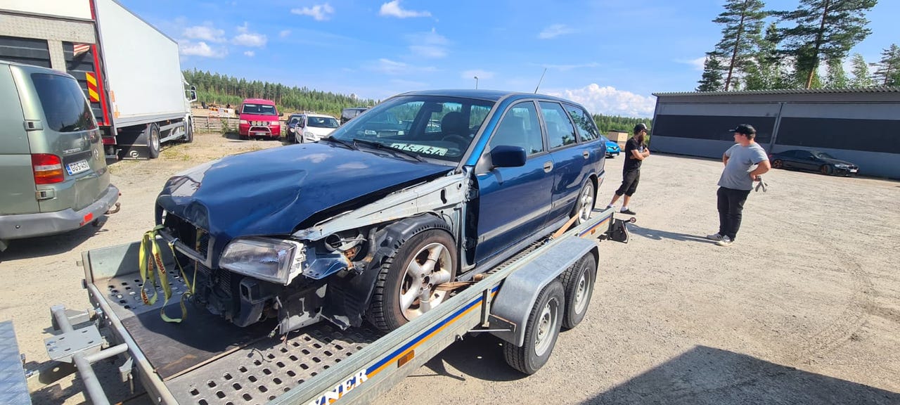 Volvo v40 osina