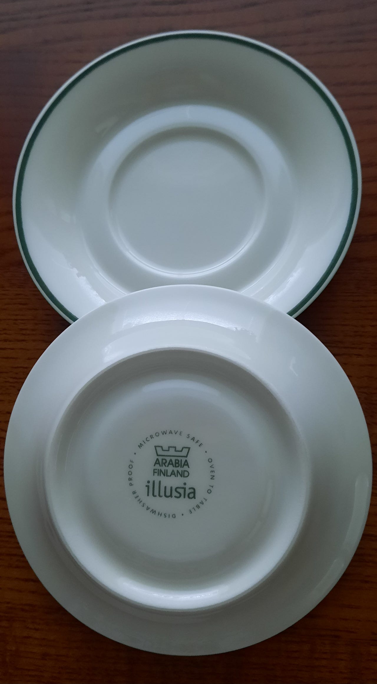 Arabia Illusia aluslautaset