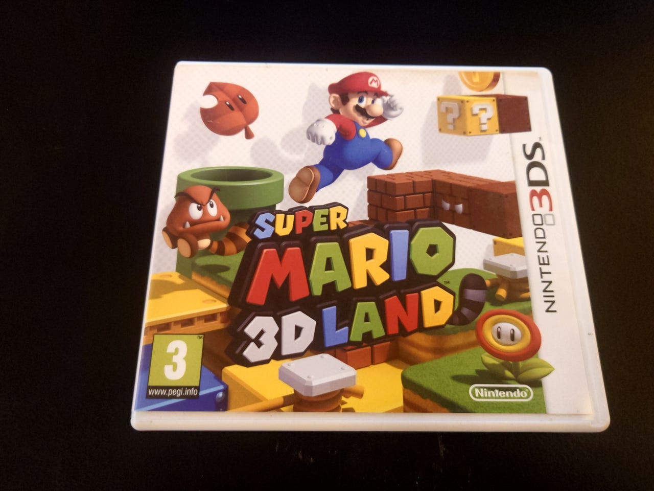 Nintendo 3DS Super Mario 3D Land peli