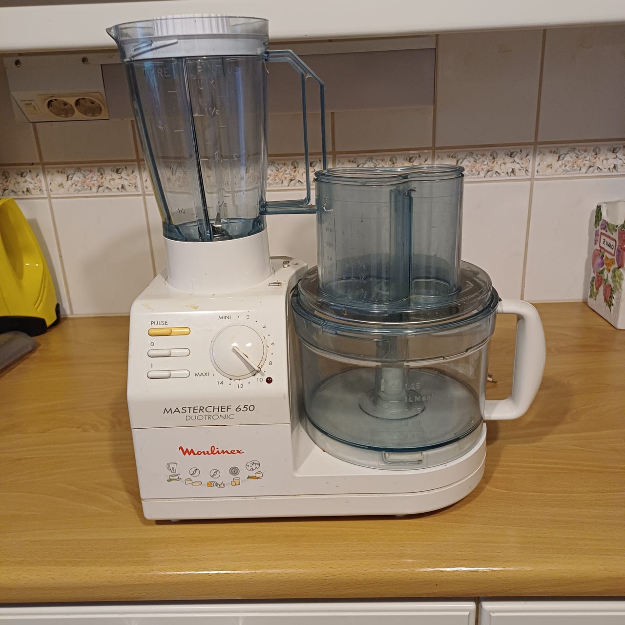 Moulinex Masterchef 650 monitoimikone tehosekoittimella