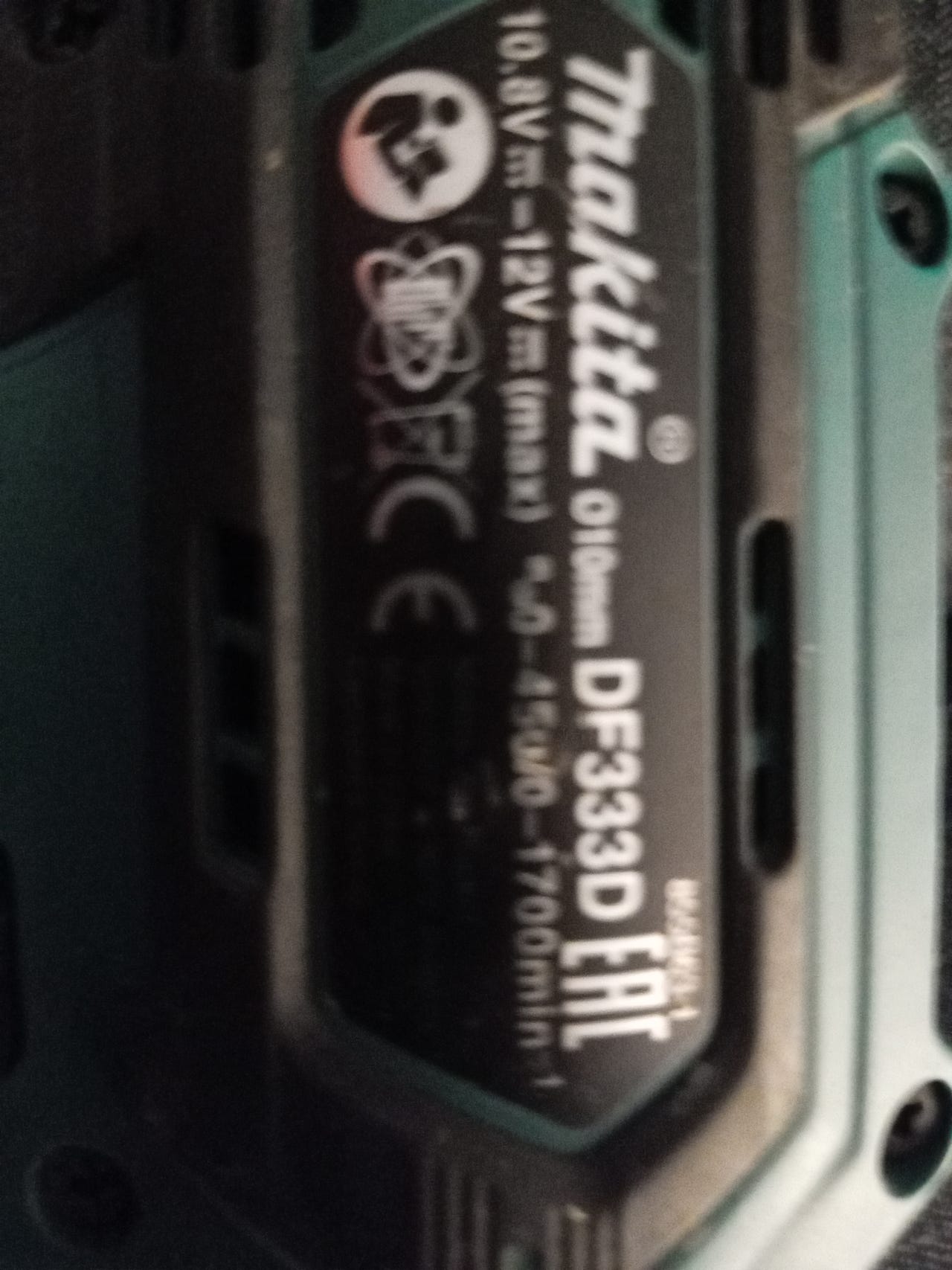 Makita DF333D akkuporakone 12V + 4.0ah 12V akku