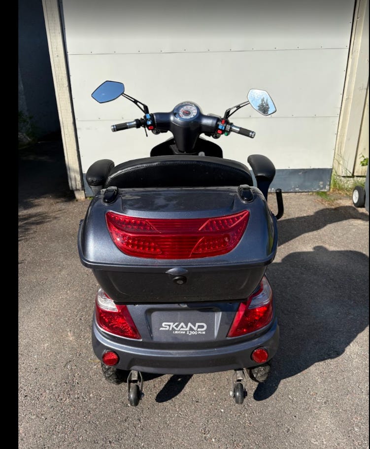 Skand Leijona 1300 Plus kolmepyöräinen mopo