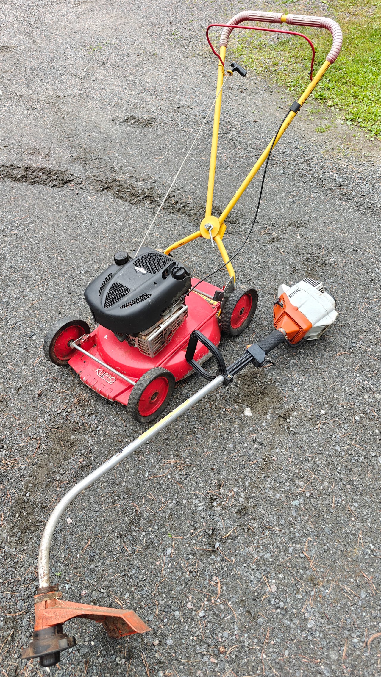 KLIPPO ja STIHL.