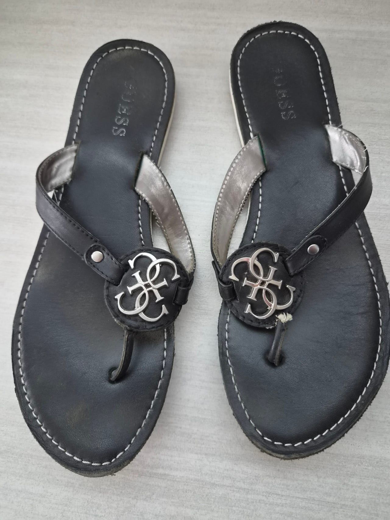 Guess sandaalit koko 38
