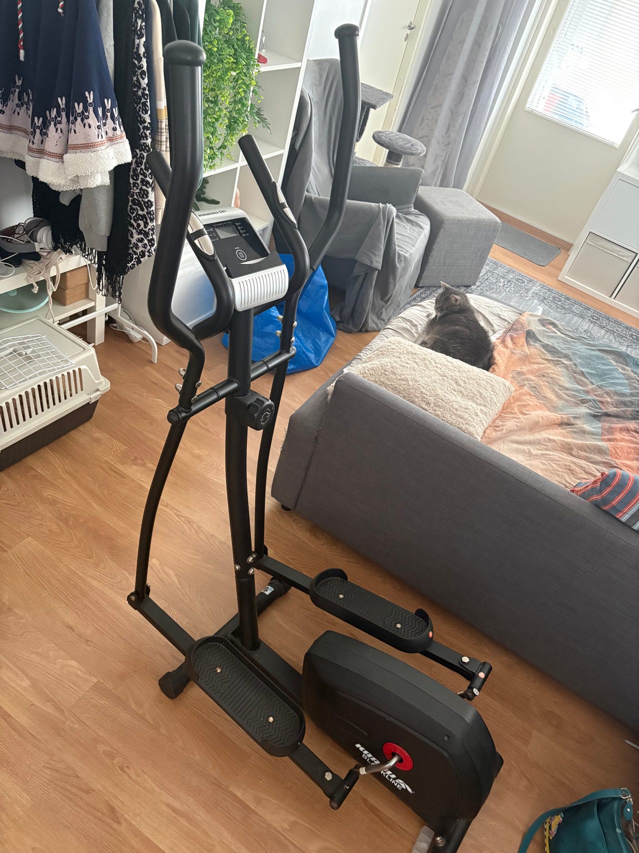 Karhu Blackline crosstrainer