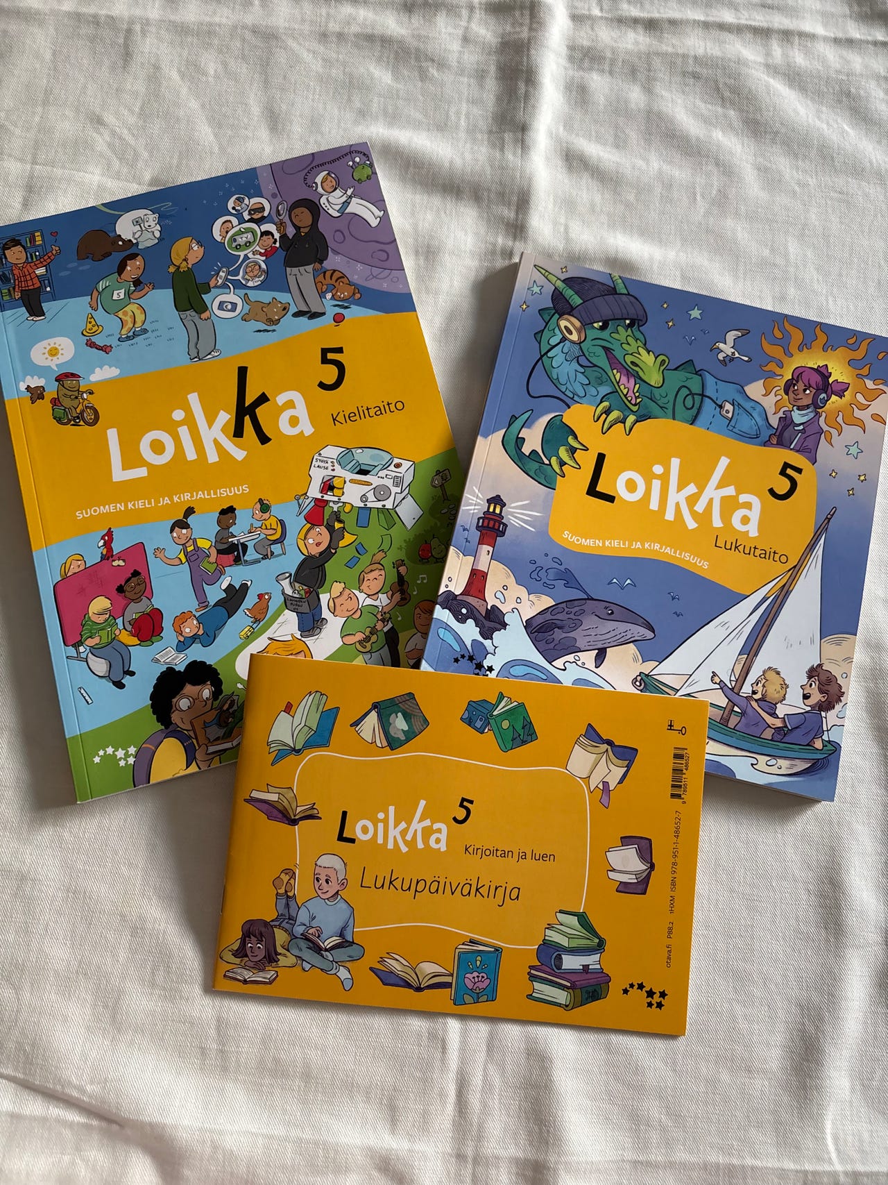 Uudet Loikka 5 Kielitaito, Lukutaito ja Kirjoitan ja luen -vihko
