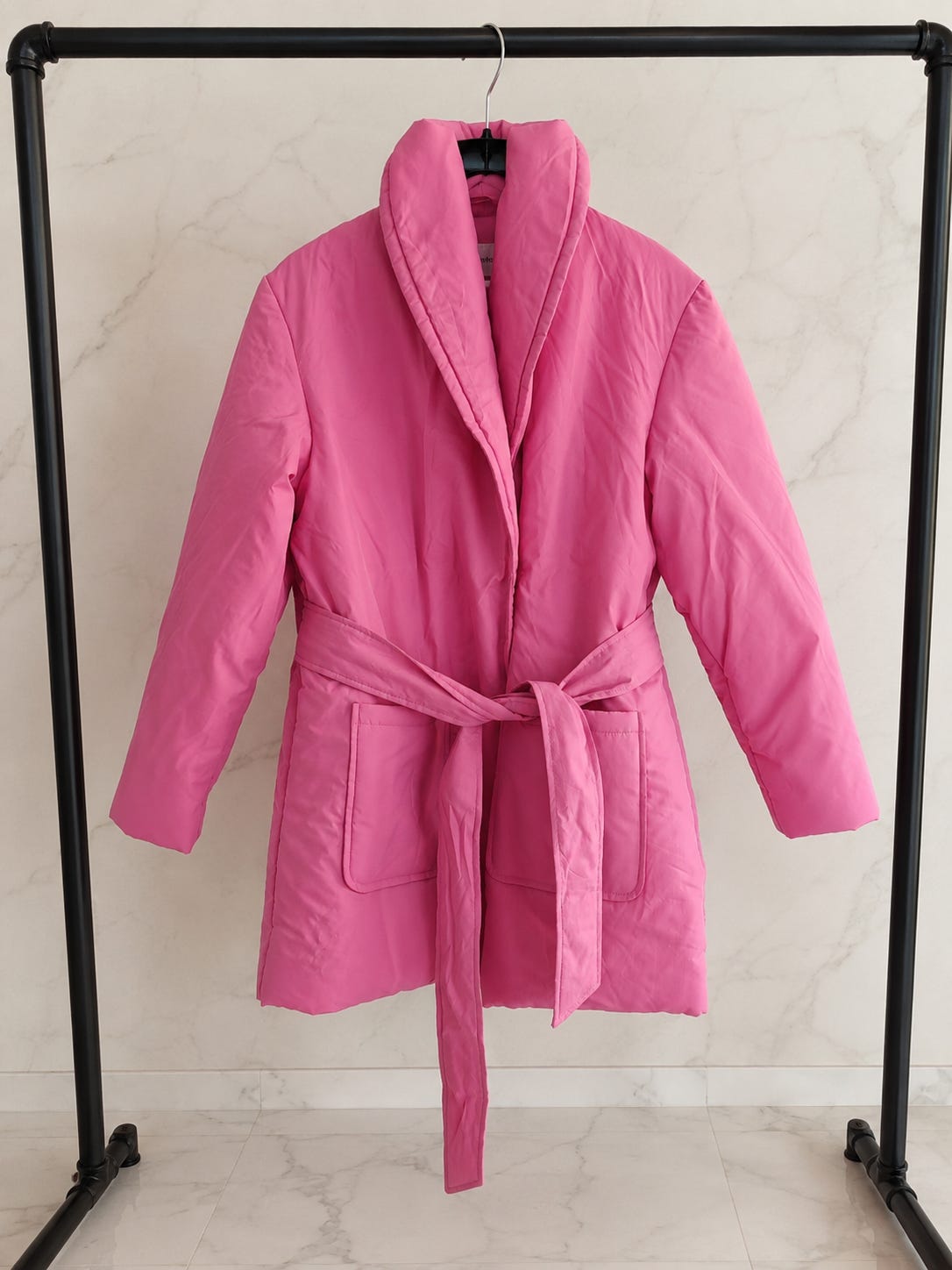Uusi vaaleanpunainen Talvitakki Oversized S