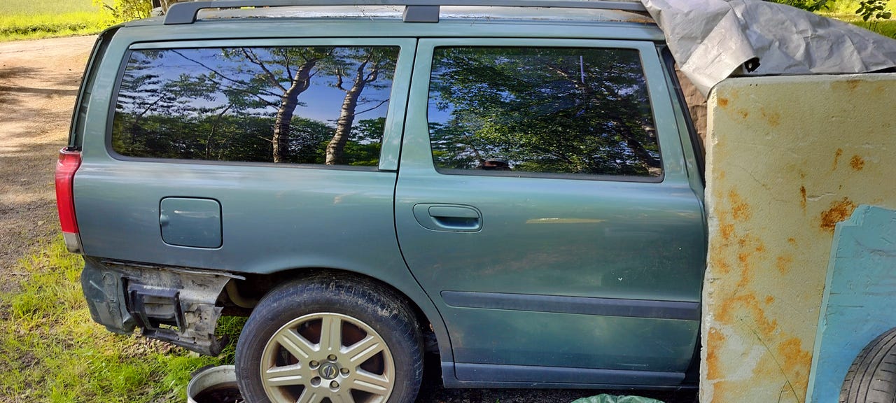 Volvo v70 d5 osina