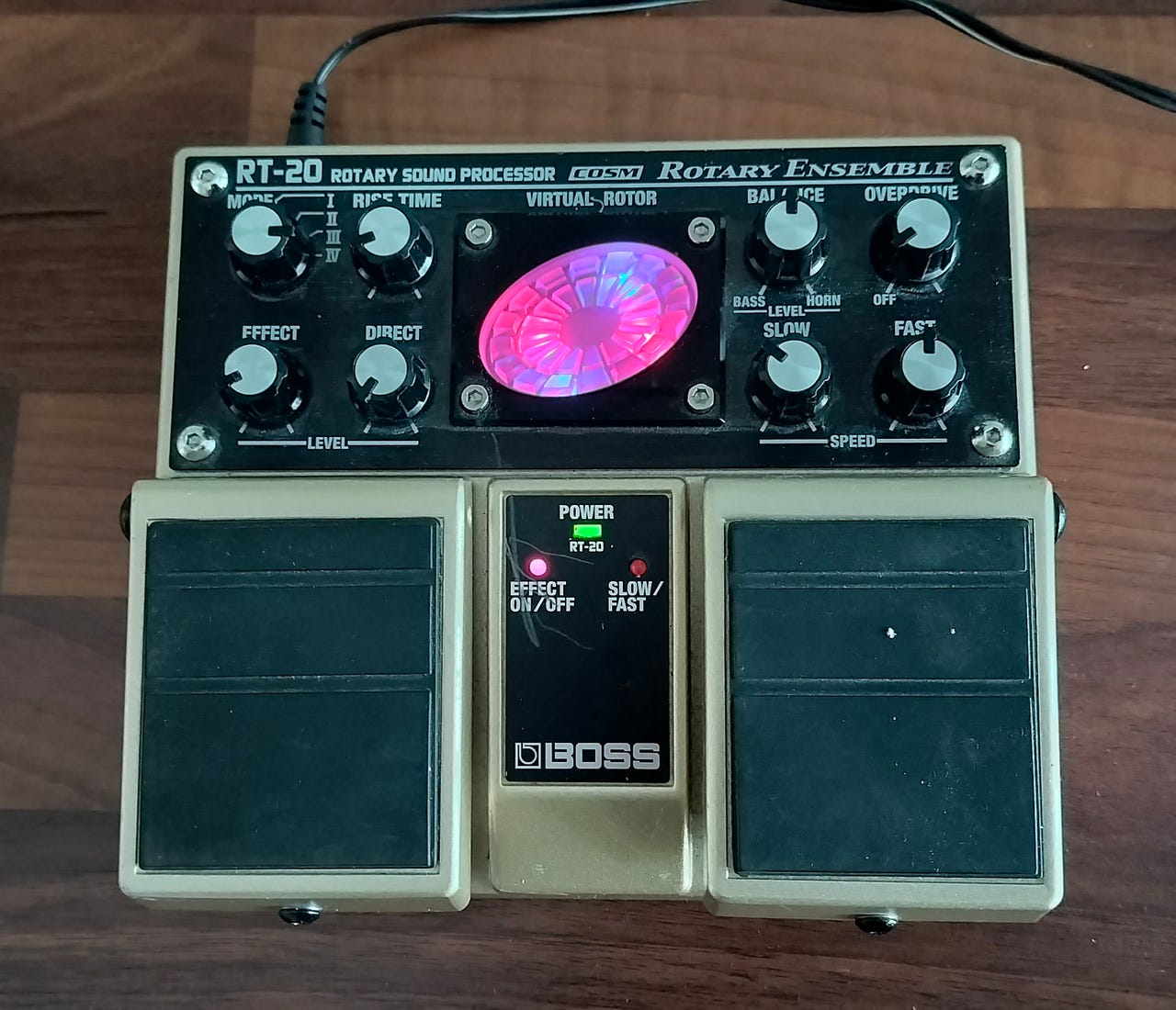 Boss RT-22 Rotary Sound Processor kaksoispedaali