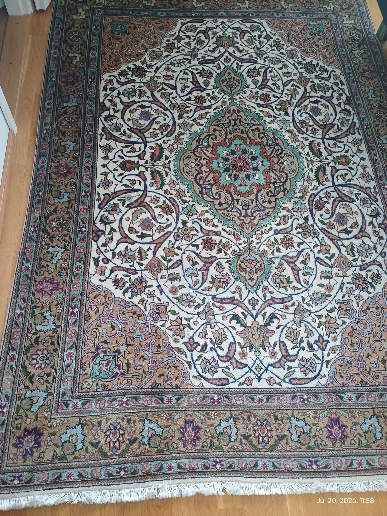 Tabriz villamatto 221 x 151 cm kuviollinen