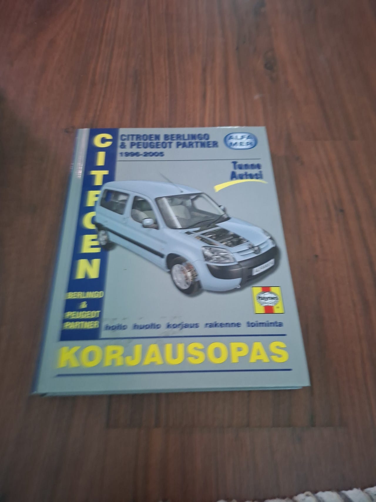 Alfamer Citroën Berlingo & Peugeot Partner korjausopas 1996–2005