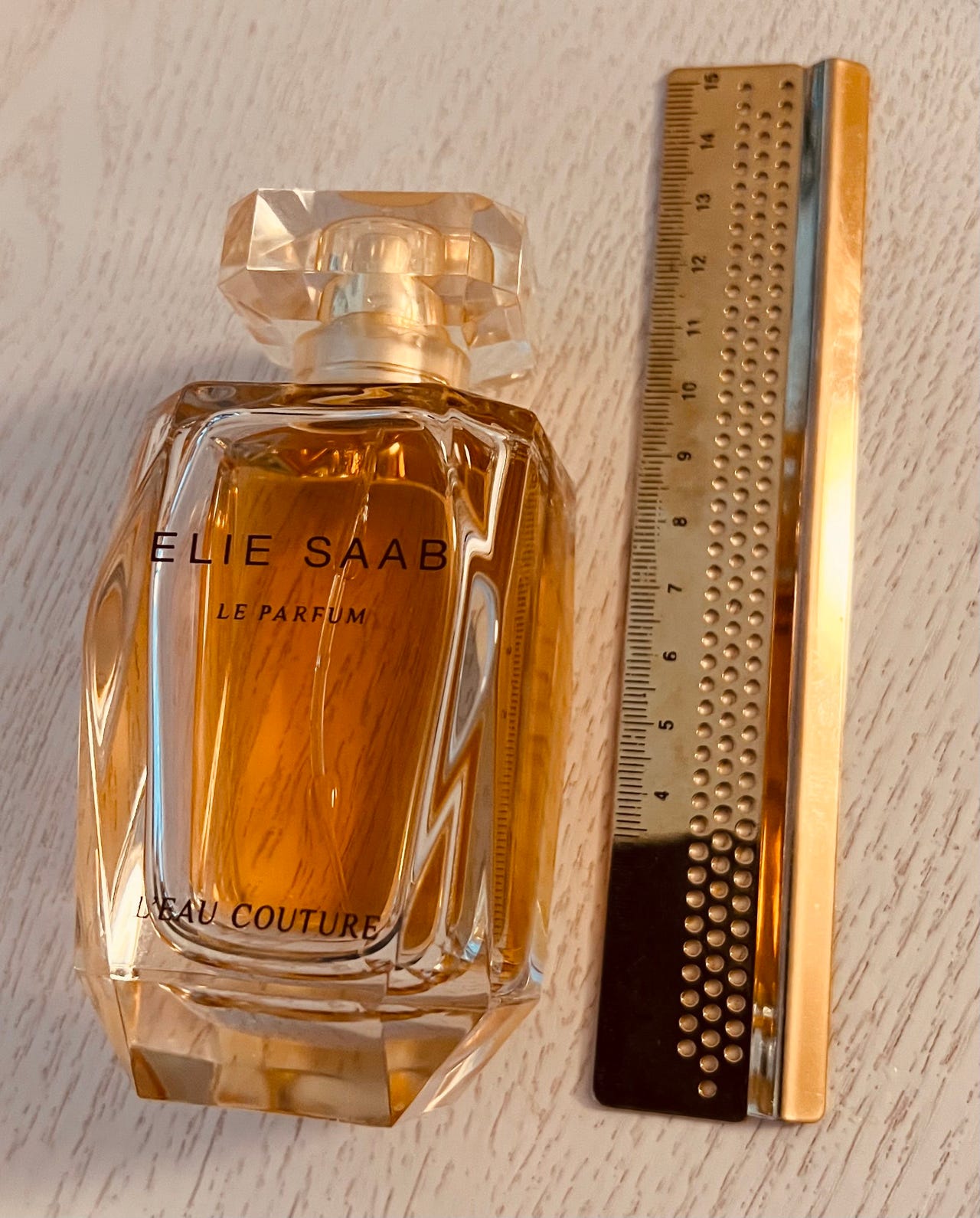 Elie Saab Le Parfum L’Eau Couture hajuvesi