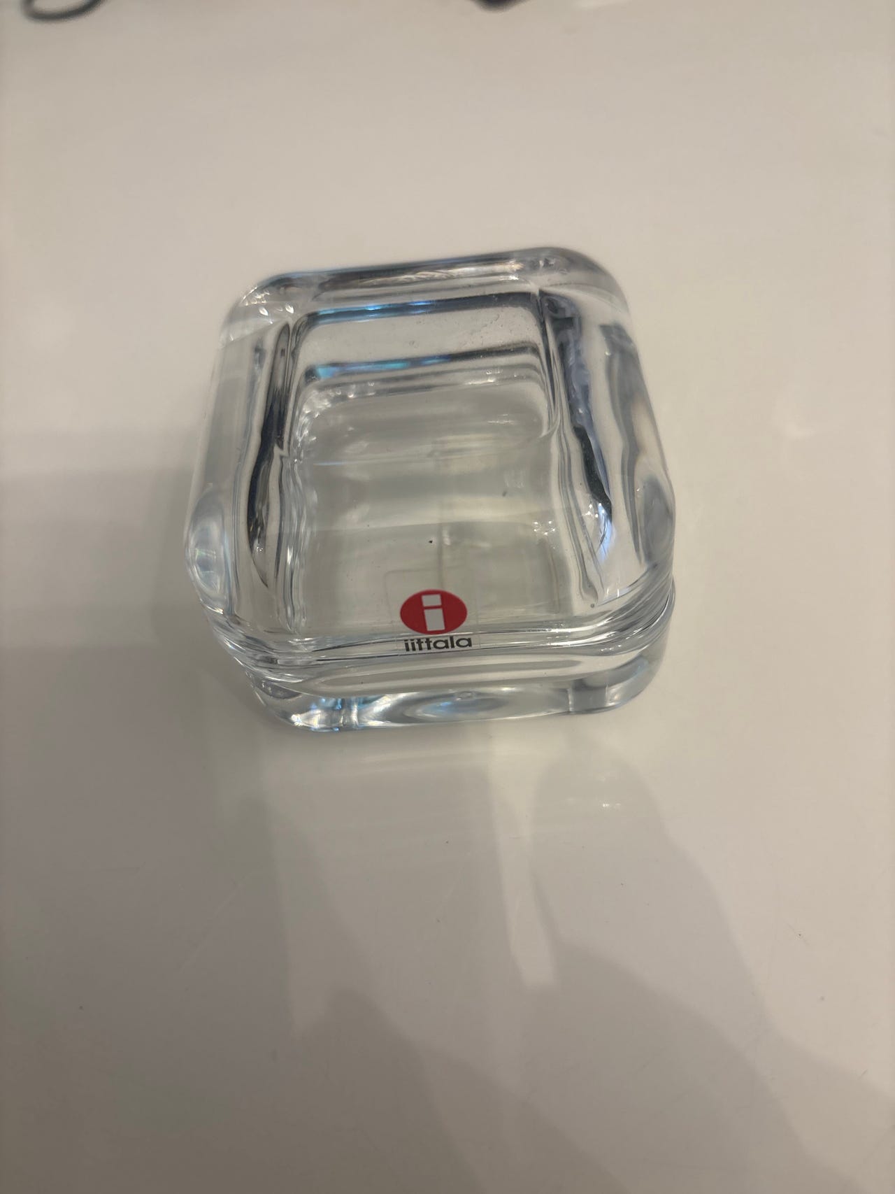 Iittala vitriini rasia