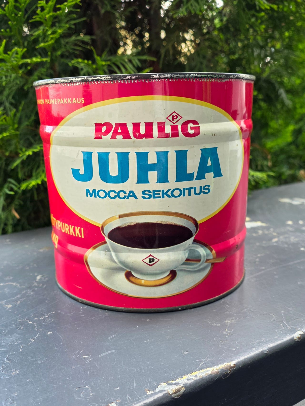 Pauligin Juhla mocca sekoitus -kahvipurkki
