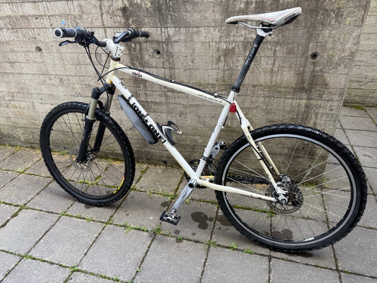 On-One Inbred 26” maastopyörä