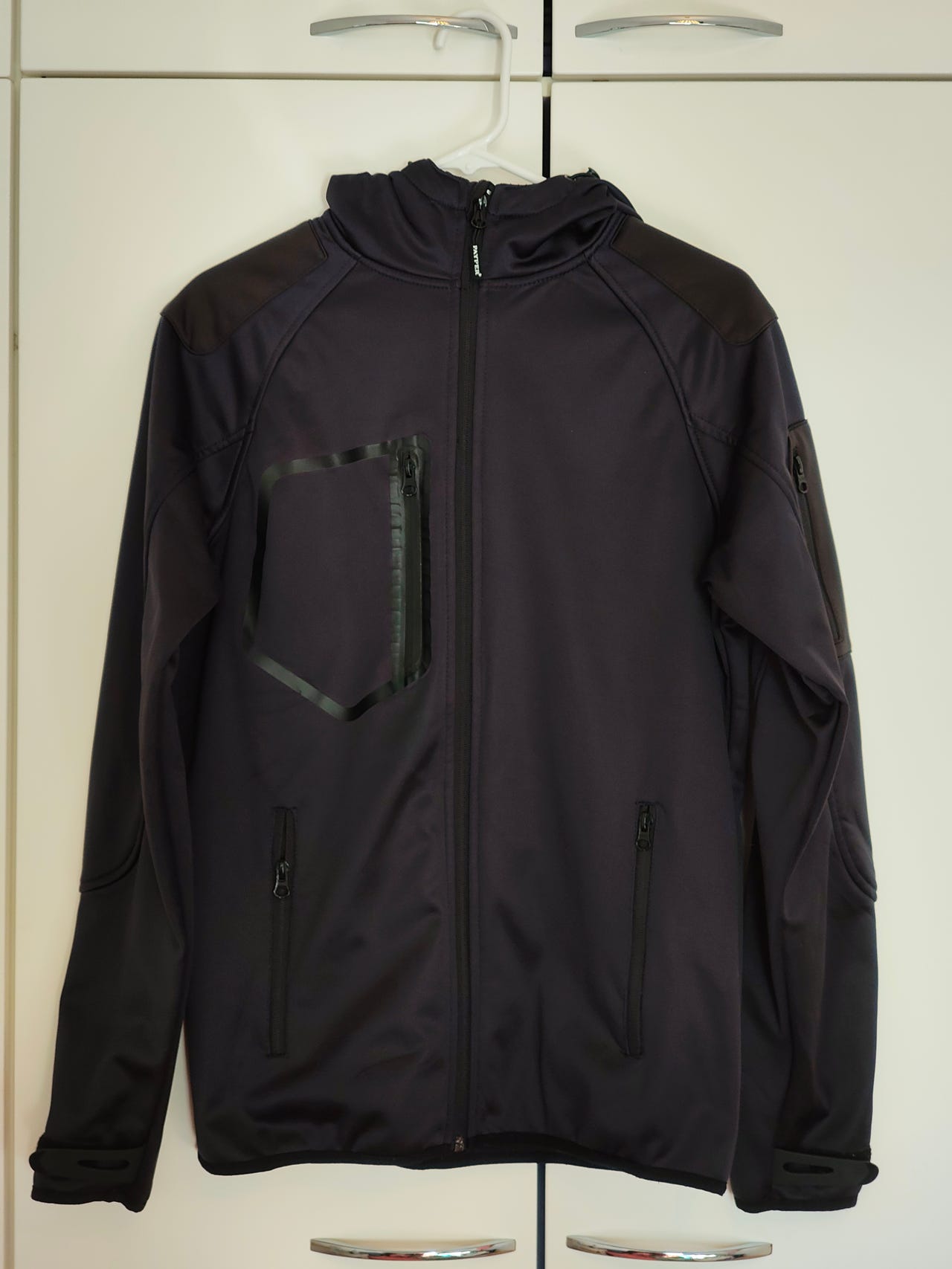Hupullinen fleecetakki - fleece hooded jacket
