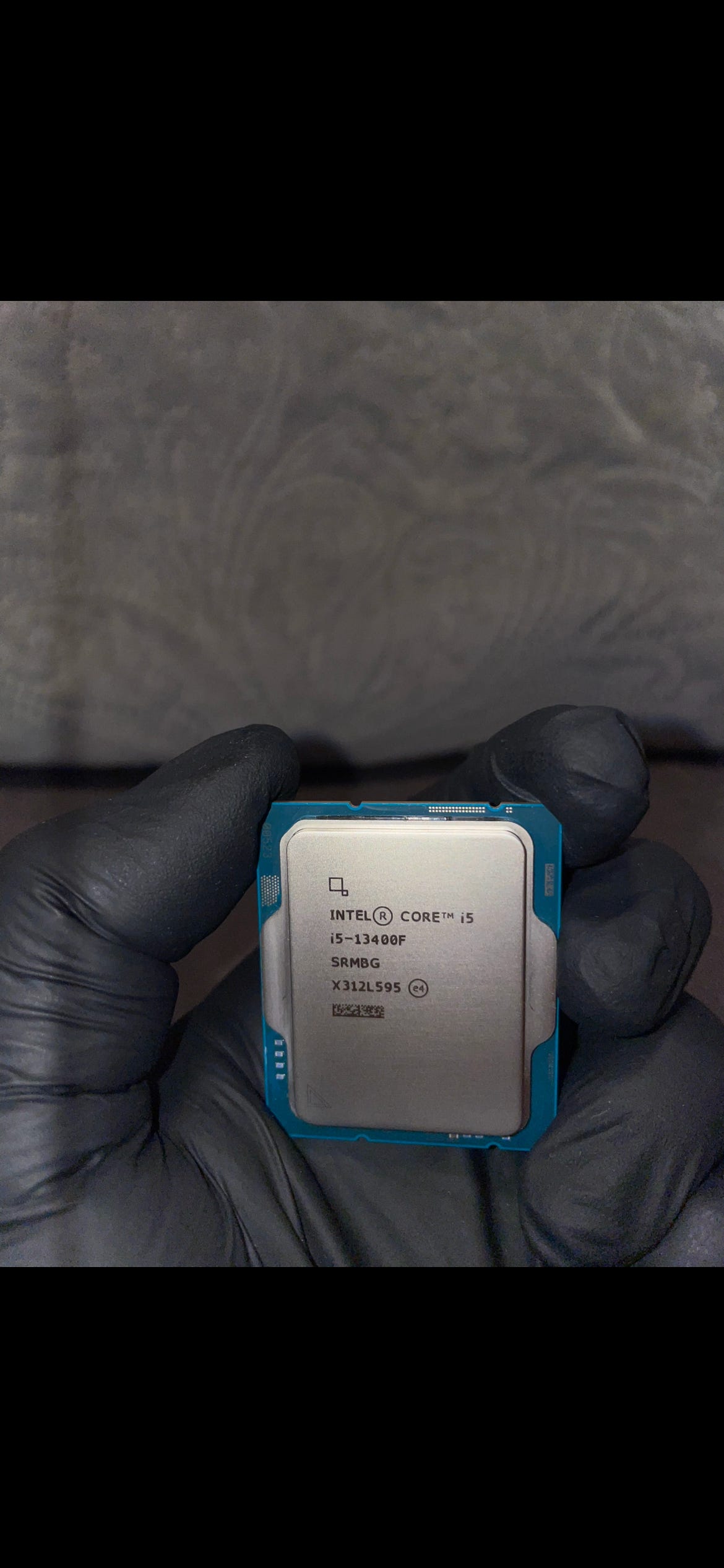 i5-13400F Prosessori / CPU