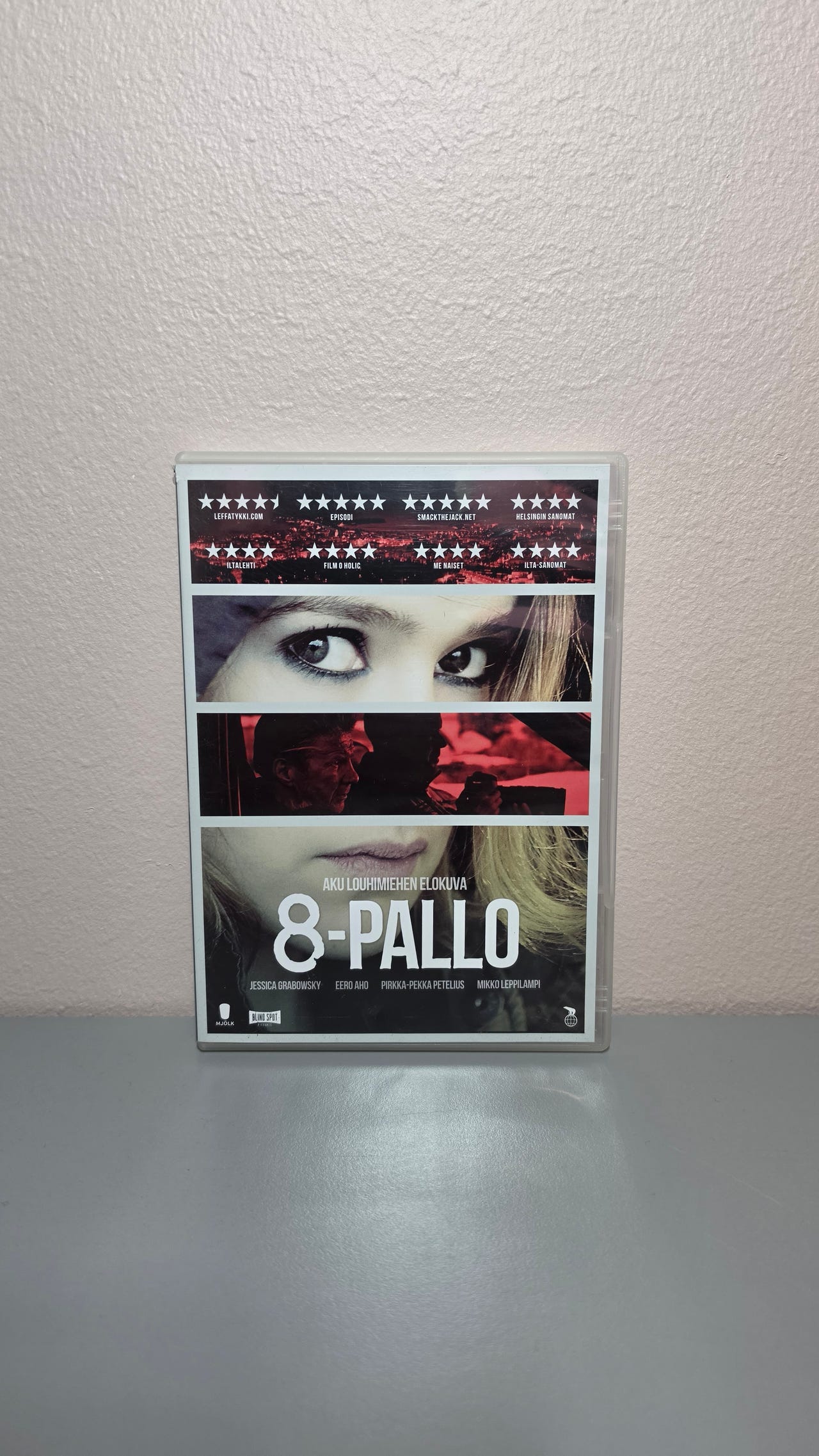 8-pallo dvd