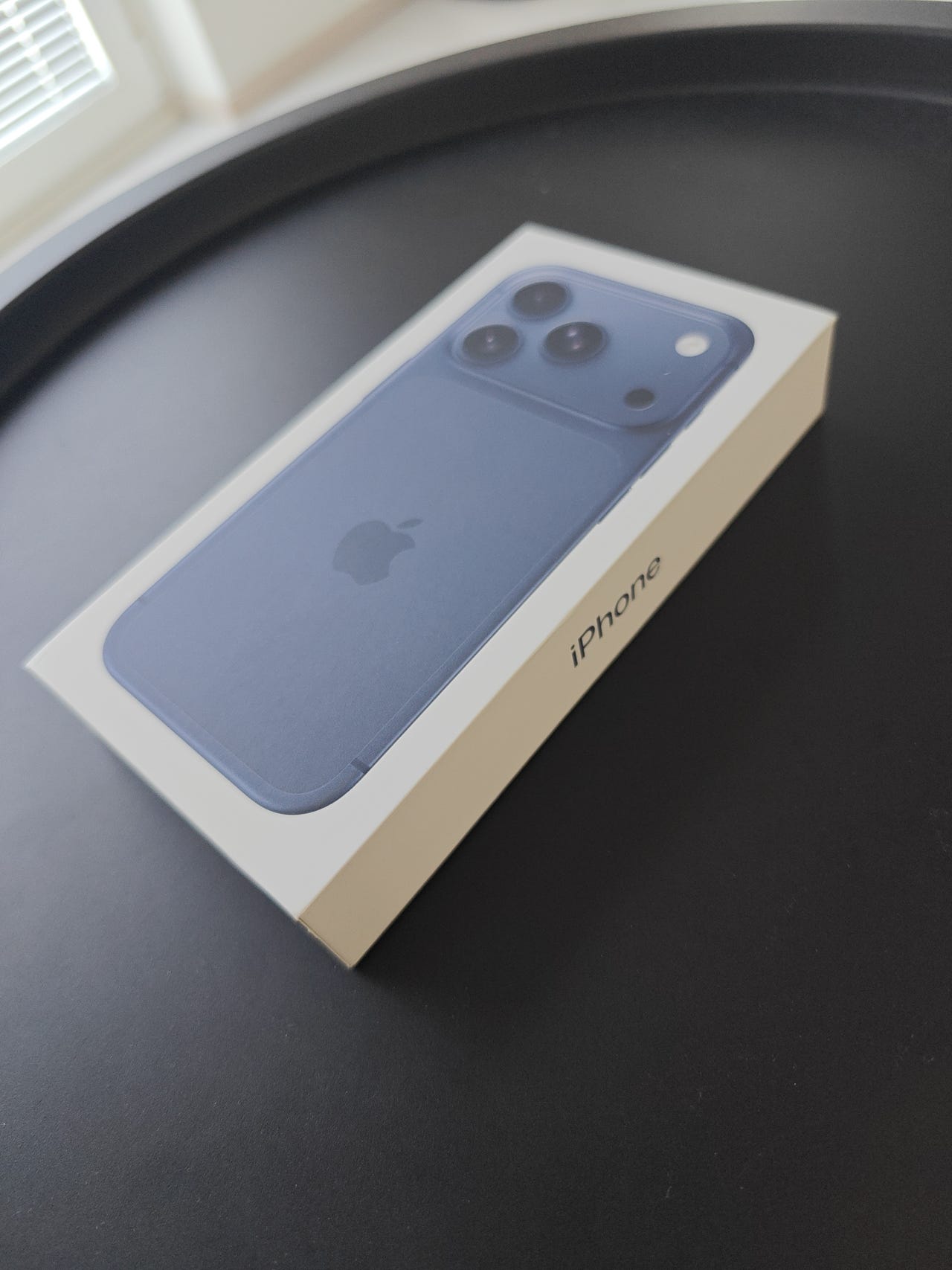 Apple iPhone 17 Pro 256 Gt (Avaamaton)