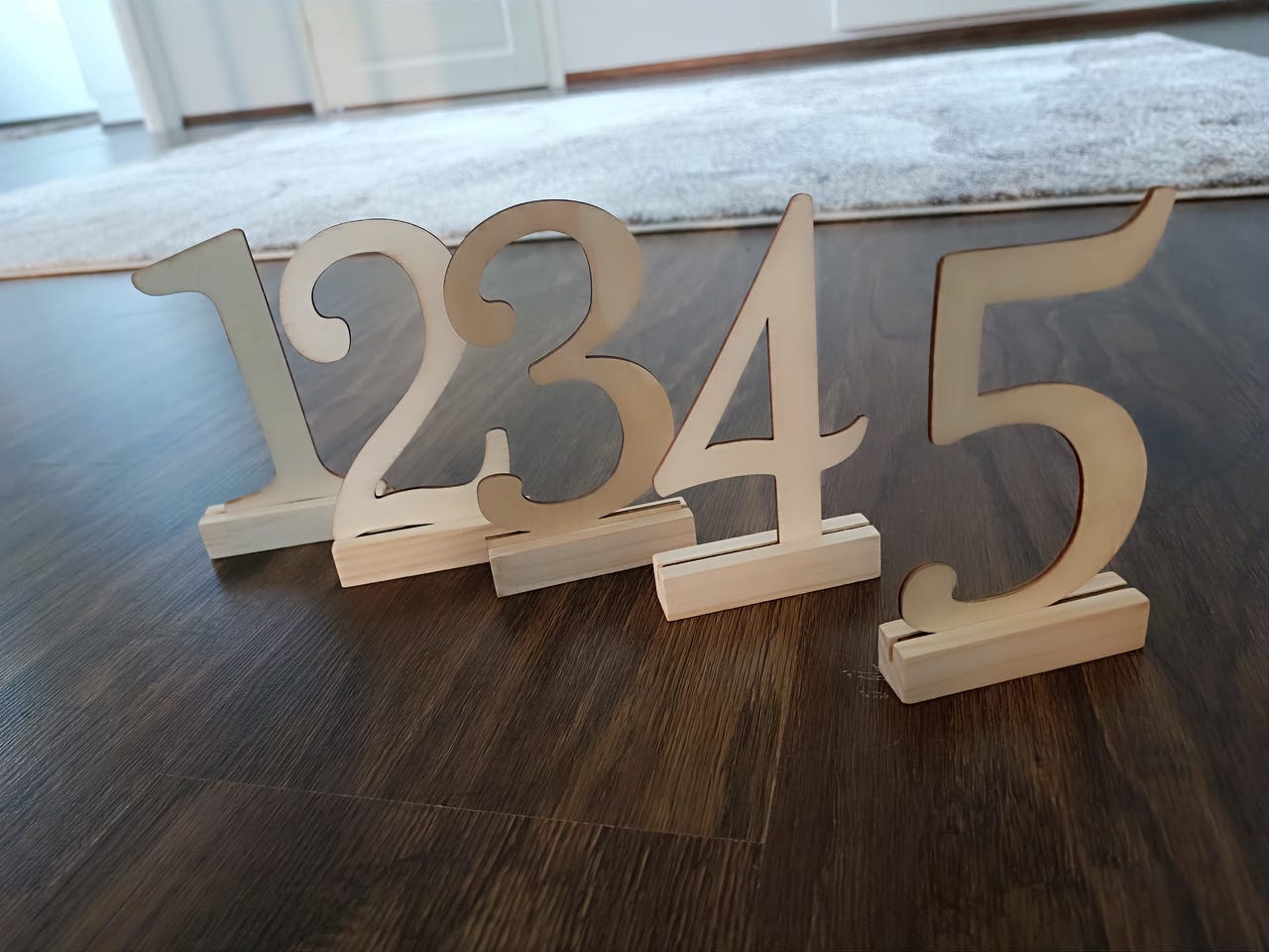 pöytänumerot juhliin 1-10