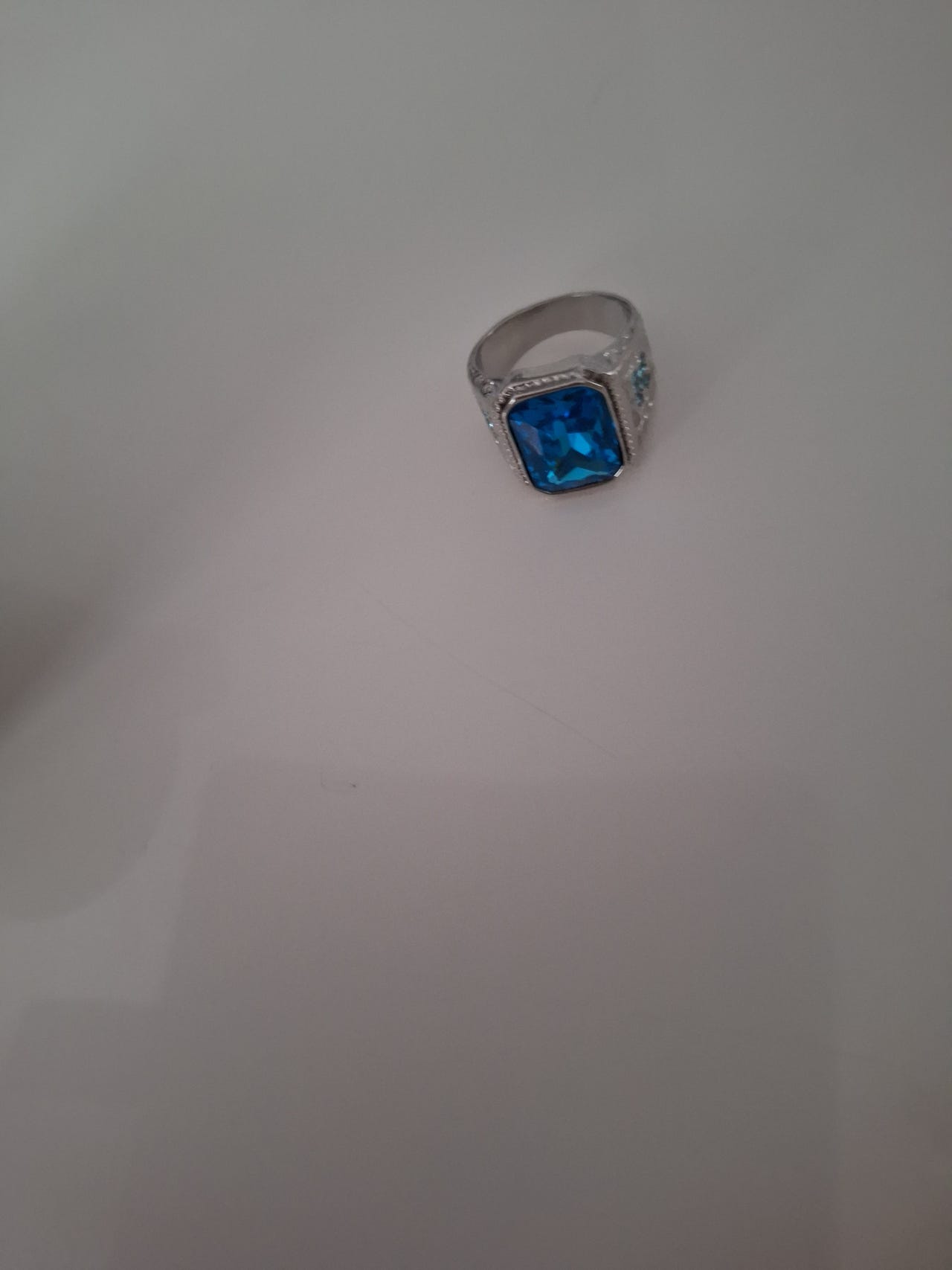 Terässormus sinisellä korukivellä unisex