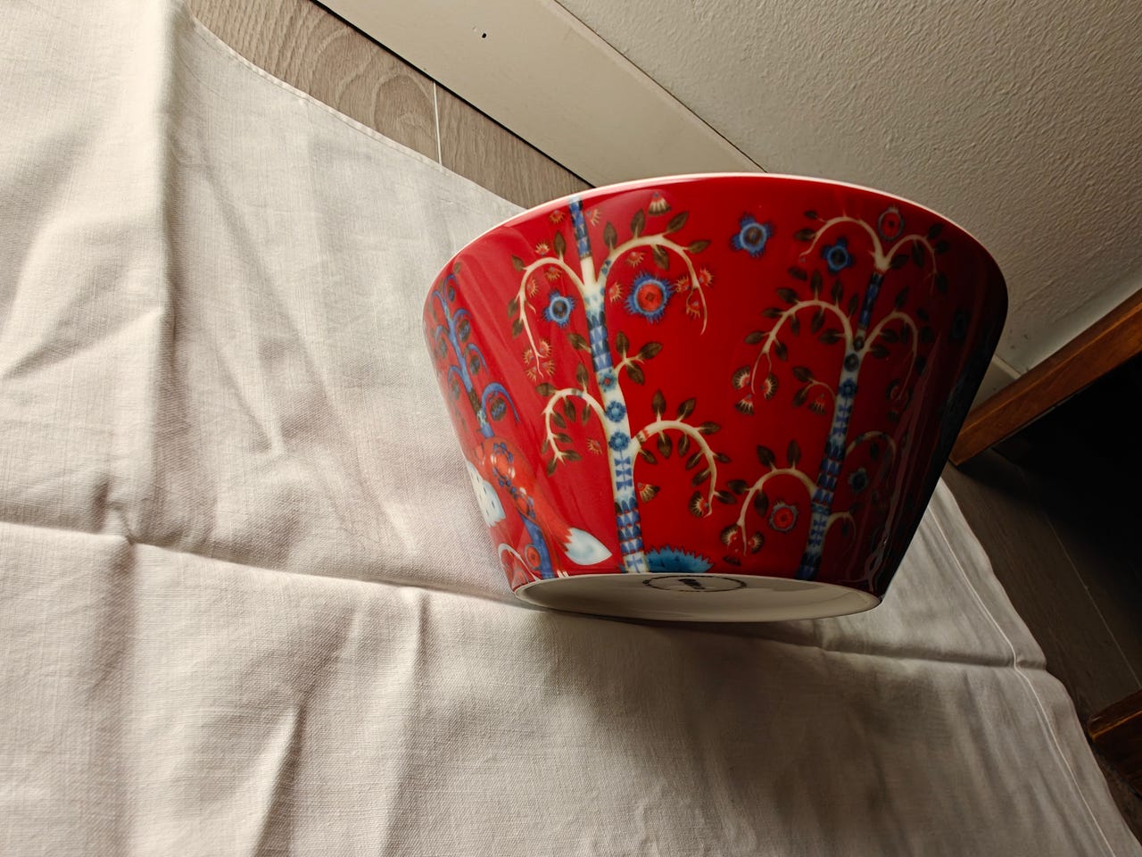 Iittala taika punainen kulho 1kpl
