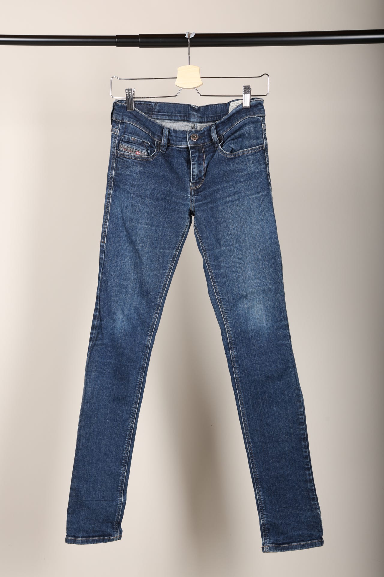 Naisten siniset Diesel Livy Super Slim-Straight farkut, koko W29