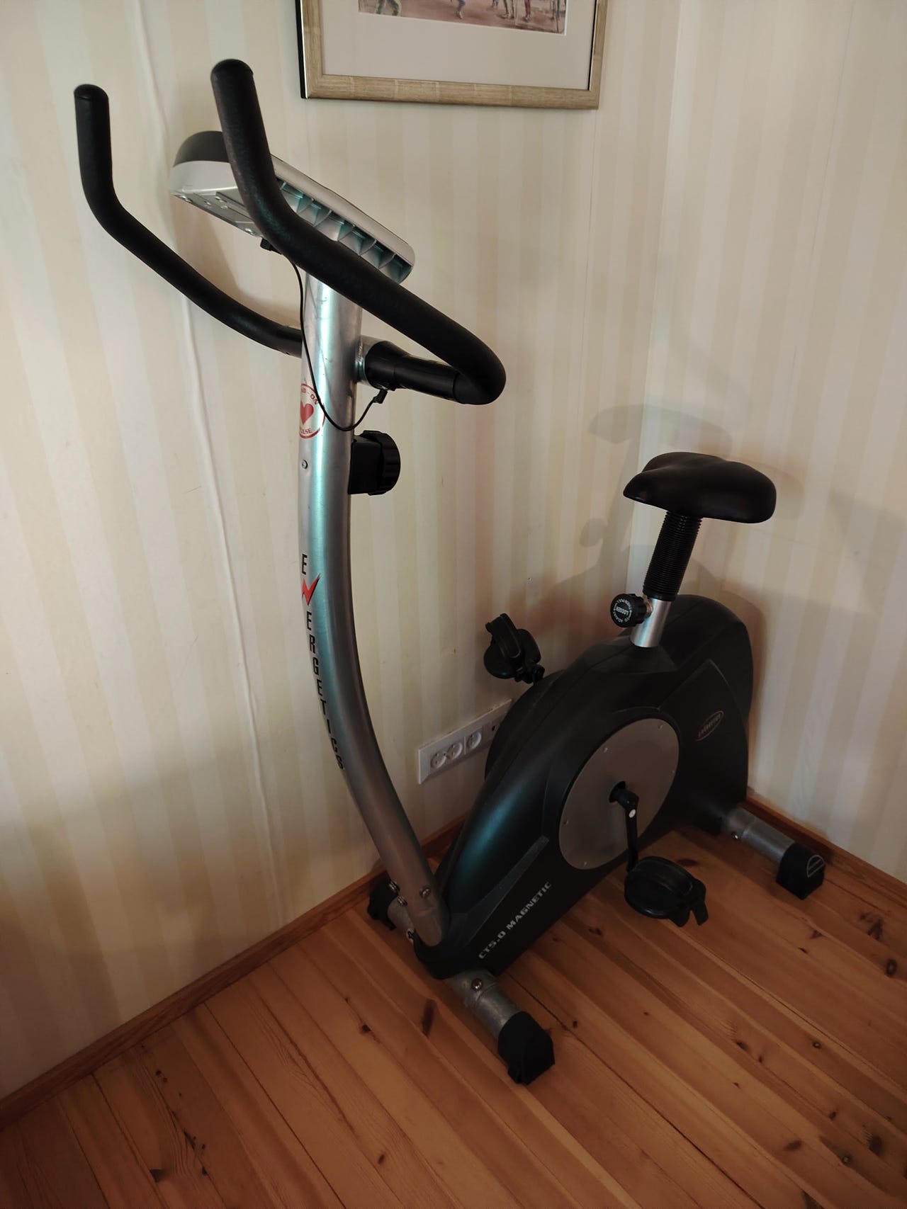 Energetics kuntopyörä musta/hopea
